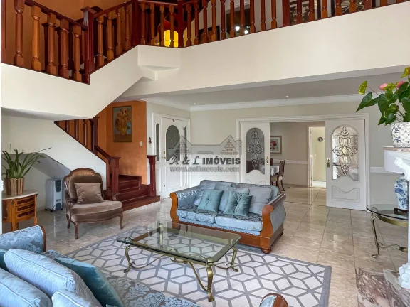 Imagem Apartamento à venda em Campos do Jordão – Luxuosa cobertura triplex