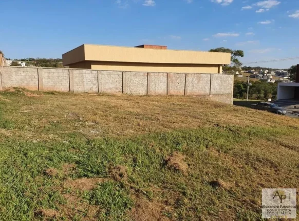 Imagem Lote em Condomínio Fechado para Venda em Senador Canedo, Jardins Barcelona