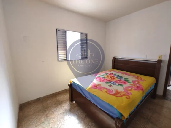 Imagem Casa à venda em Guarulhos, Vila Carmela II: 3 quartos, 2 salas, 2 banheiros, 4 vagas de garagem. Imperdível!