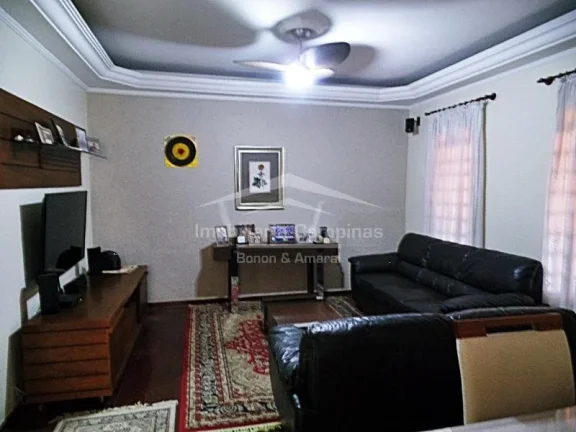 Imagem Casa à venda em Campinas 

Ótima residência em local tranquilo, fácil acesso a rodovias, e ao Ca...