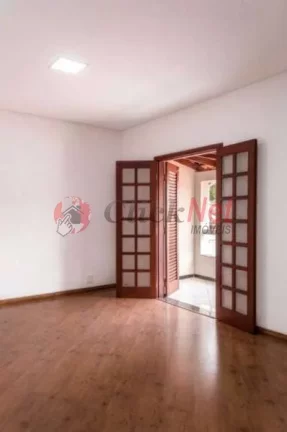 Excelente Sobrado à Venda no bairro Parque Terra Nova em São Bernardo