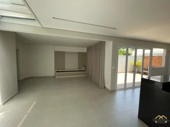 Imagem Casa no Chácara das Palmeiras Imperiais - Medeiros- Jundiaí/SP