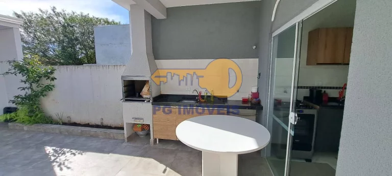 Imagem CASA 4 DORMITÓRIOS NO SAINT ETIENE