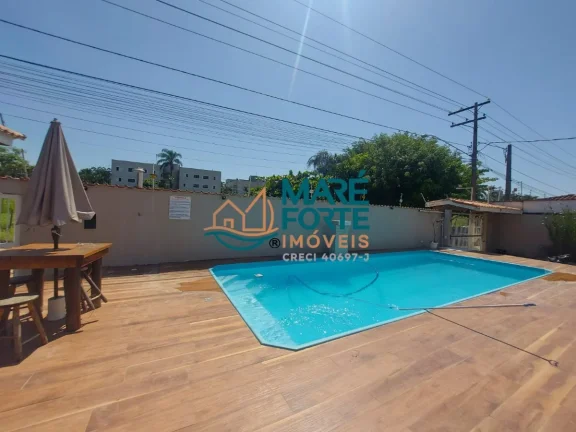 Imagem Apartamento térreo, com dois dormitórios, 400 metros da orla da Praia Grande