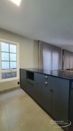 Imagem Casa alto padrão no bairro Nova Brasília - Joinville