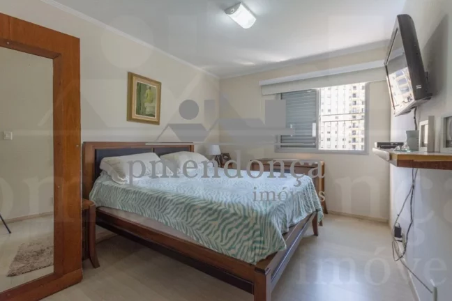 Imagem Apartamento a venda na Pompeia com 3 quartos( 1 sui­te ) e 2 vagas, 109m²