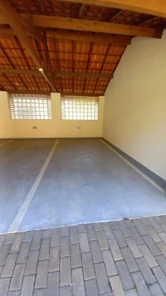 Imagem Vendo este lindo apto de 2 quartos, vaga de garagem, sacada. Nova Friburgo.