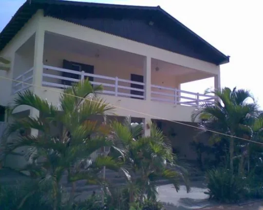 Imagem Excelente casa assobradada em Rio das Pedras, com 4 quartos (sendo 2 suites) com hidromassagem, vara...