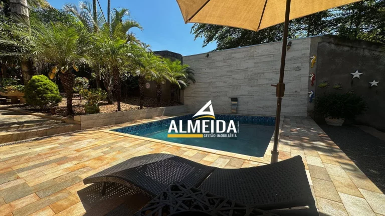Imagem Chácara com 2 dormitórios à venda, 2294 m² por R$ 2.000.000,00 - Centro - Santa Gertrudes/SP