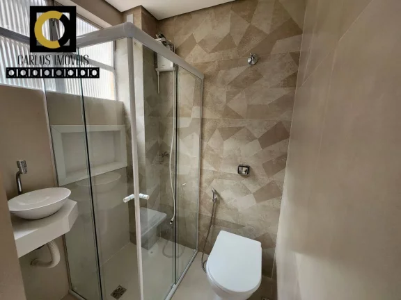 Imagem OPORTUNIDADE! Apartamento todo reformado, com garagem fechada em Santos!!!