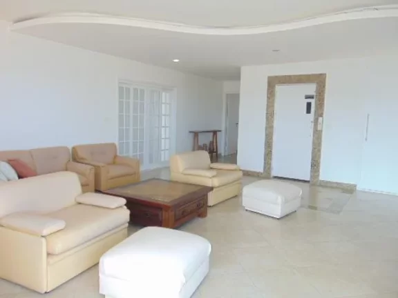 Imagem PITANGUEIRAS - MARAVILHOSA COBERTURA , 01 QUADRA DA PRAIA , 250 M² ÚTEIS , 03 VAGAS DE GARAGEM.