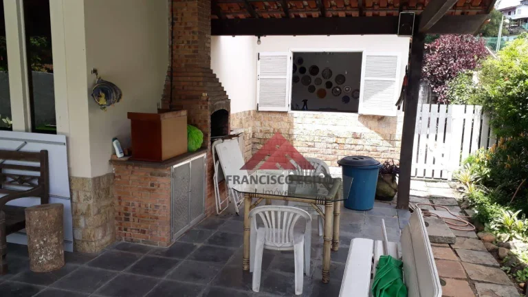 Imagem Casa à venda, 200 m² por R$ 850.000,00 - Badu - Niterói/RJ