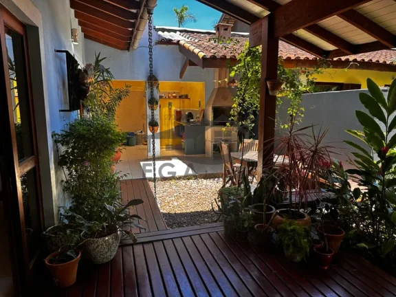 Imagem Casa na praia de Boiçucanga