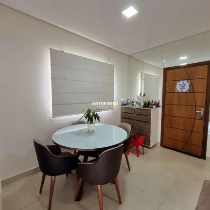 Imagem Apartamento com 3 dormitórios no bairro Três Colinas
