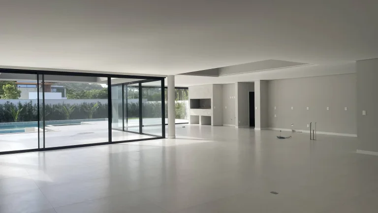 Imagem Casa com 6 dormitórios à venda, 1000 m² - Jurerê Internacional - Florianópolis/SC
