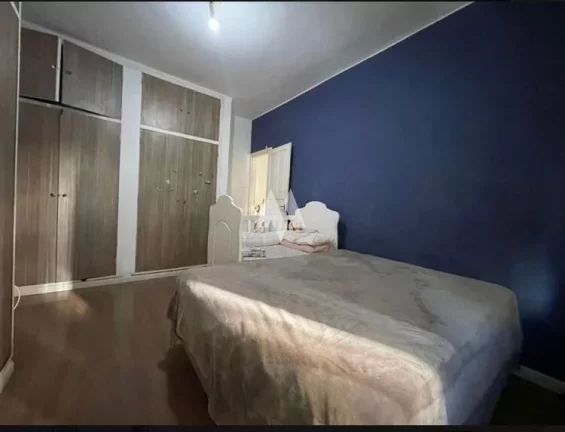 Imagem Casa com 4 Quartos e 3 banheiros 2 vagas à Venda, 264 m² por R$ 1.500.000