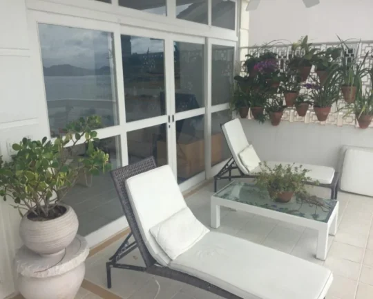 Imagem Excelente Casa no Condomínio Península!!!