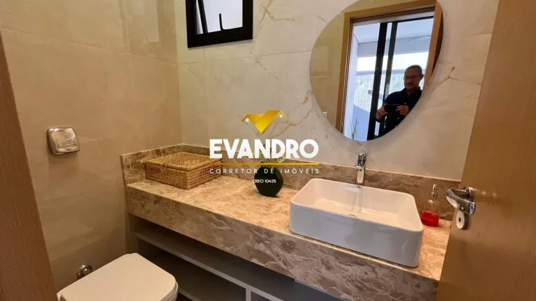 Imagem Casa em Condomínio para Venda em Cuiabá / MT no bairro Jardim Imperial