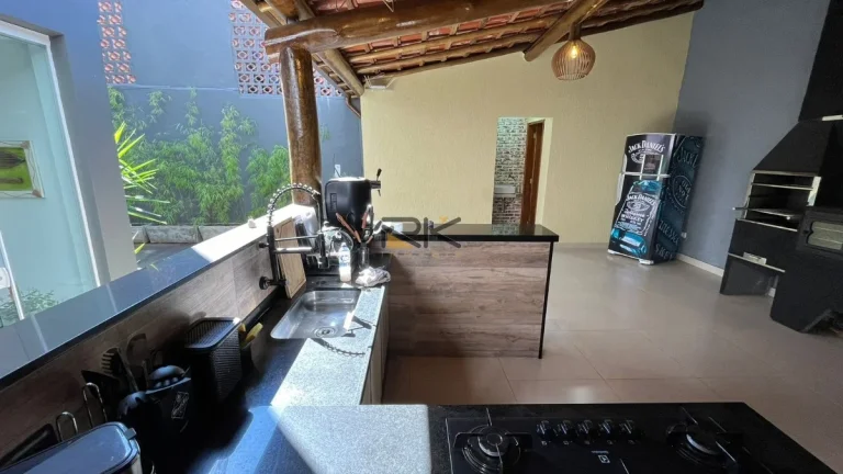 Imagem SOBRADO NO ITAGUÁ 2 dormitórios,3 banheiros,sala de estar e varanda gourmet com cozinha integrada