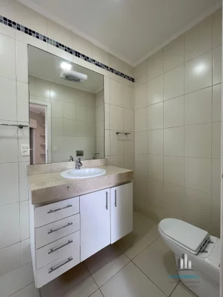 Imagem Casa em Condomínio de Alphaville para Locação com 4 Suítes e 4 Vagas