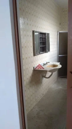 Imagem Sobrado à venda, 114 m² por R$ 370.000,00 - Mutuá - São Gonçalo/RJ