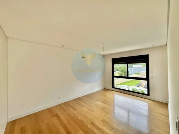 Imagem Casa em Condomínio a Venda no bairro Granja Viana - Carapicuíba, SP