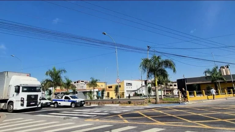 Imagem Salão à venda, 150 m² por R$ 990.000,00 - Vila Amorim - Suzano/SP