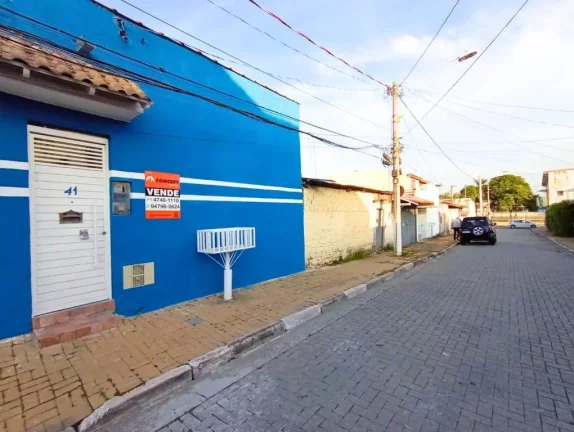 Imagem Casa com 2 dormitórios à venda, 154 m² por R$ 375.000,00 - Vila Acoreana - Poá/SP