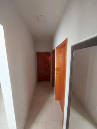 Imagem Casa Térrea em Pindamonhangaba, aceita permuta. Quintal e 2 Vagas de Garagem