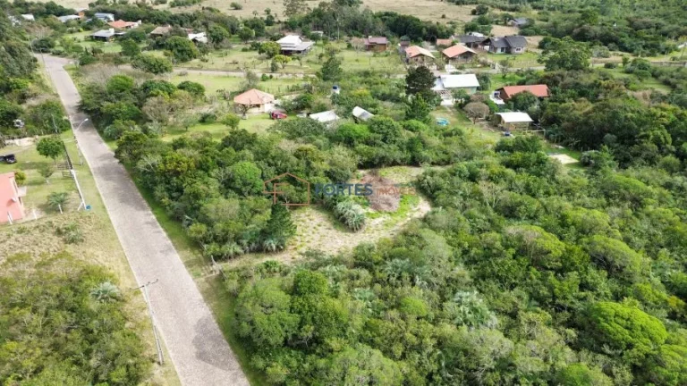 Imagem Fortes Imóveis Vende Terreno no Condomínio Jardim da Lagoa