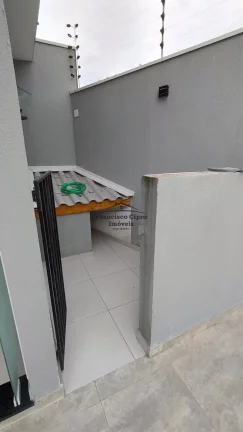 Imagem Casa à venda no bairro Belveder Clube dos 500 - Guaratinguetá/SP