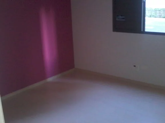 Imagem Ótimo apto, no centro da cidade próximo ao Sesc, com 2 quartos com armários, sala 2 ambientes, co...