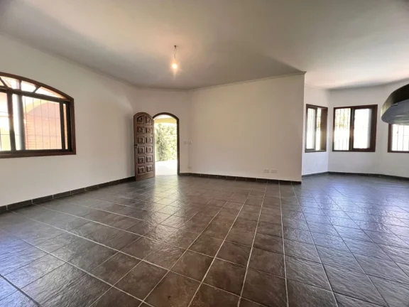 Imagem Casa para Venda em Praia Grande, Florida Mirim, 3 dormitórios, 1 suíte, 3 banheiros, 5 vagas