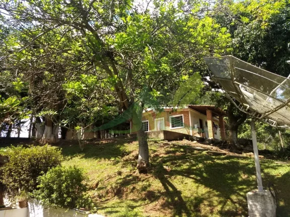 Imagem Sítio Exclusivo à Venda em Atibaia – Bairro do Portão: Natureza, Conforto e