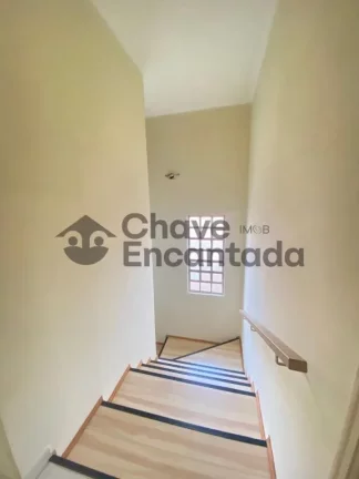 Imagem Sobrado amplo e elegante.