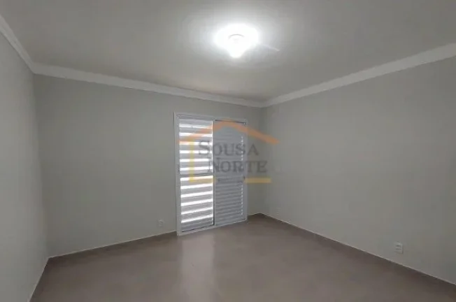 Imagem Casa em condomínio residencial, composta por 2 dormitórios, ambos com sacada, sala para dois ambie...