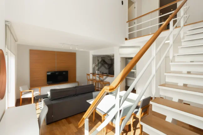Imagem Apartamento Duplex em Pinheiros, sala pé direito duplo
