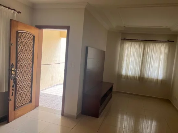 Imagem Sobrado com 3 dormitórios à venda, 170 m² por R$ 750.000,00 - Centro - Ferraz de Vasconcelos/SP