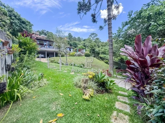 Imagem Casa à venda, 362 m² por R$ 1.990.000,00 - Albuquerque - Teresópolis/RJ