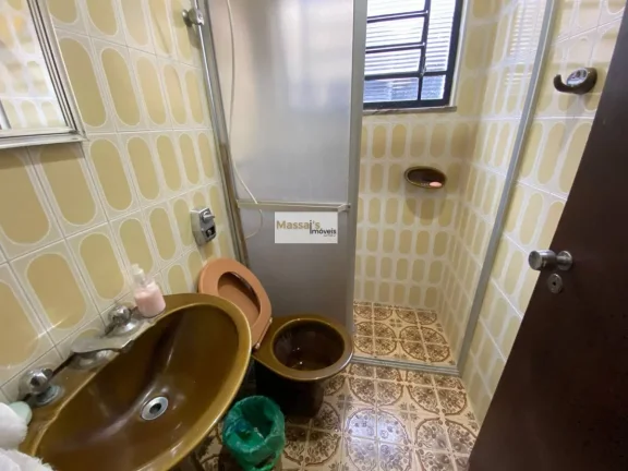 Imagem Casa à venda, com 3 quartos, 195m2