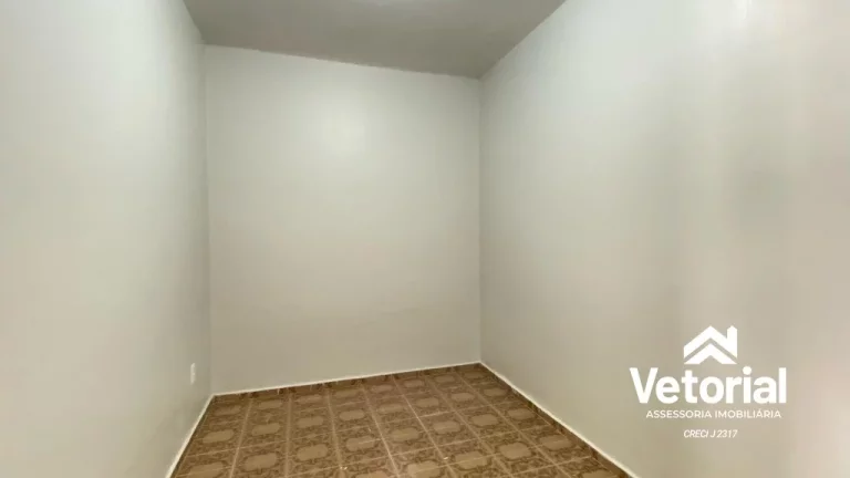 Imagem Casa para locação comercial com 3 quartos no Sandra Regina - Barreiras-BA