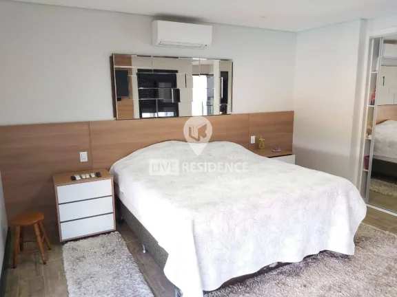Imagem Imóvel de Luxo à Venda no Condomínio Village das Palmeiras