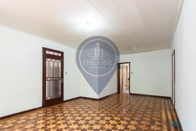 Imagem Casa à venda em São Paulo-SP, Vila Dom Pedro I, 4 quartos, 1 suíte, 2 salas, 1 banheiro, 126m² de área.