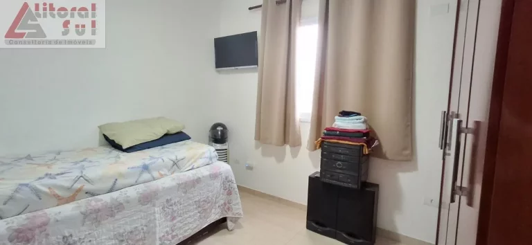 Imagem Imperdível oportunidade: Apartamento à venda em Praia Grande-SP, bairro Ocian, 2 quartos, 1 suíte, 2 salas, 2 banheiros, 1 vaga.
