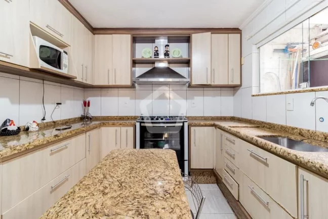 Imagem Sobrado Condomínio Fechado Vila Bertioga - 152 m² - 3 Dormitórios - 1 Suíte - 3 Vagas