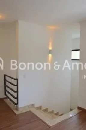 Imagem Casa muito ampla, iluminada e com vista magnífica.
Projeto Arquitetônico: Riguetto Arquitetura e p...