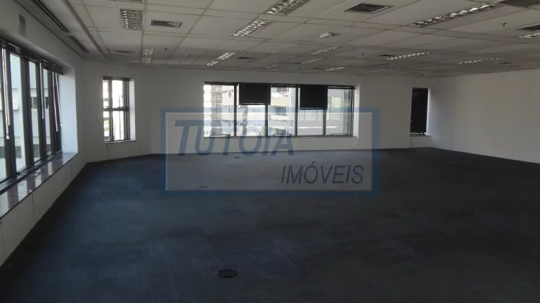Imagem CONJUNTO COMERCIAL PARA LOCAÇAO