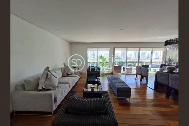 Imagem Apartamento muito bem localizado, próximo à Berrini. Condomínio com lazer completo. Hall privativ...