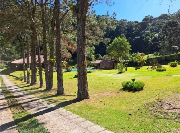 Imagem Casa em Condomínio para Venda em Teresópolis / RJ no bairro Albuquerque