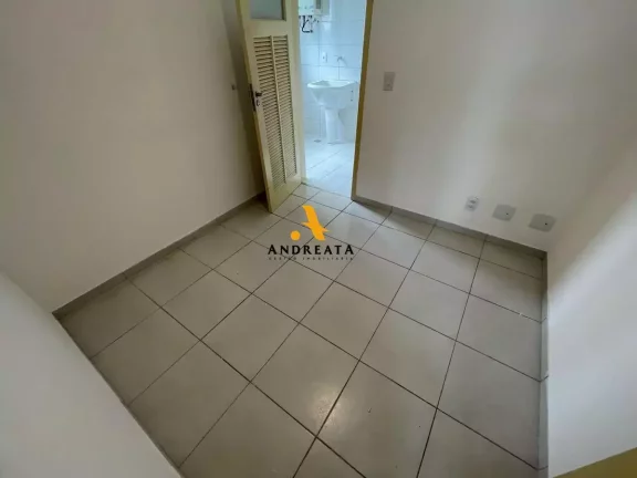Imagem Apartamento com 3 quartos aluguel por 2.100,00 em Vargem Grande